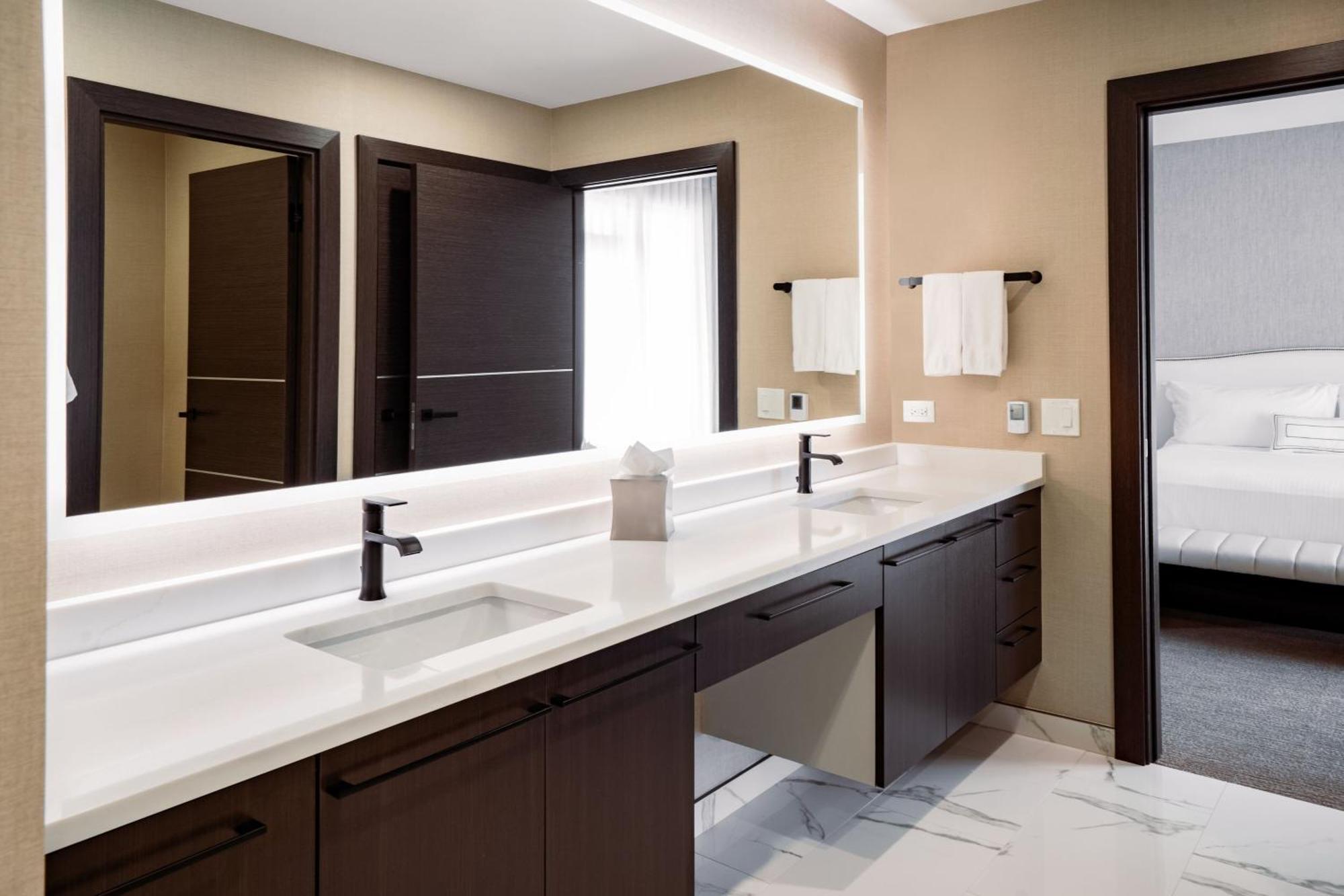 Springhill Suites By Marriott Chicago Chinatown المظهر الخارجي الصورة