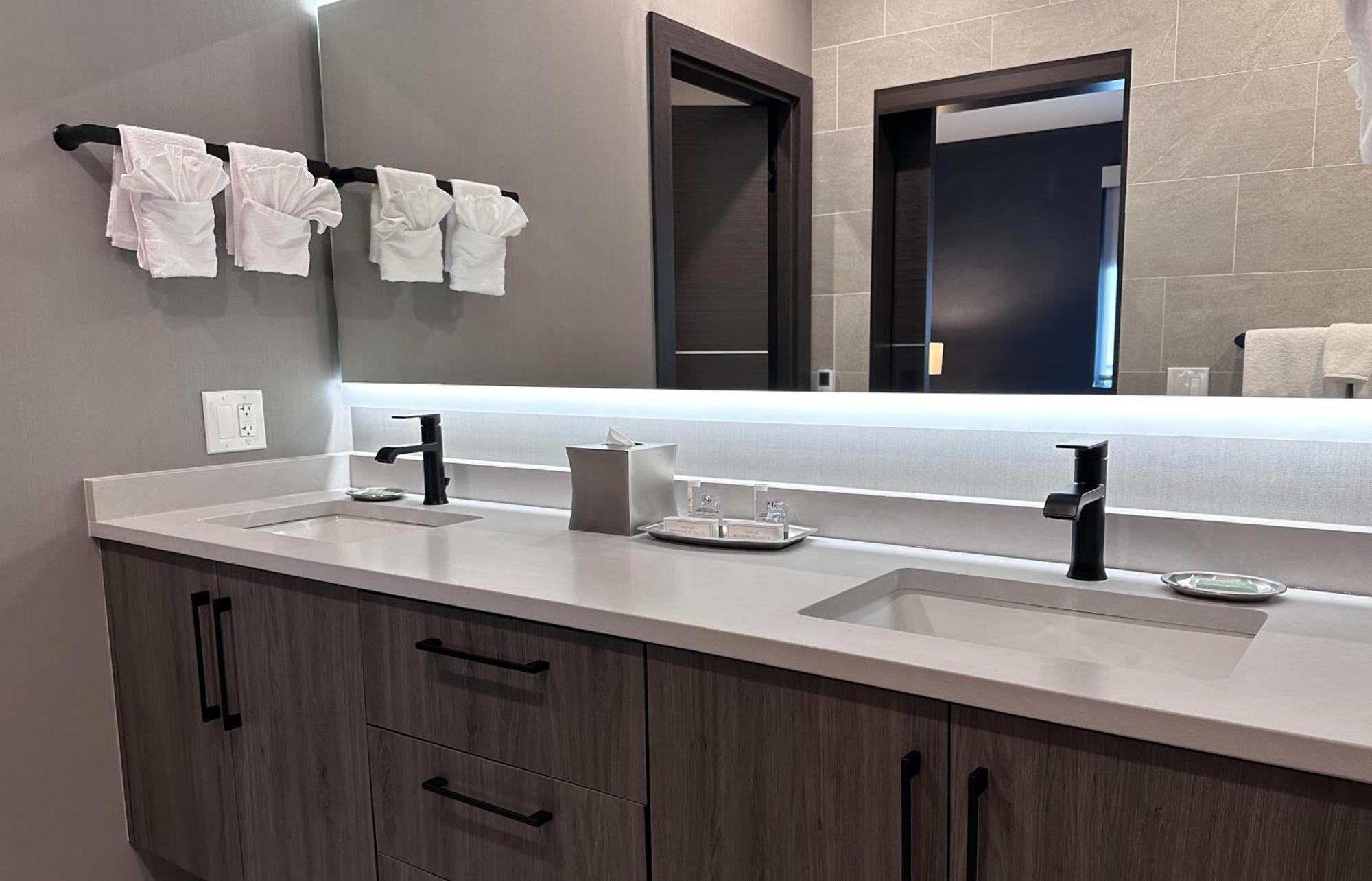 Springhill Suites By Marriott Chicago Chinatown المظهر الخارجي الصورة